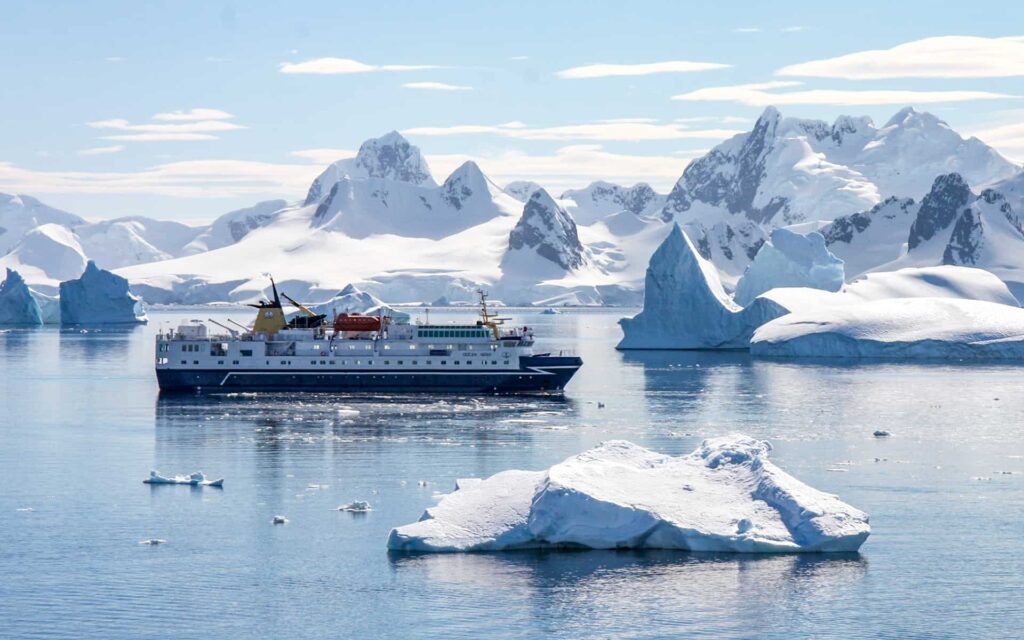 2021/2022 Antarctica Cruise Season, from Ushuaia and Punta Arenas
