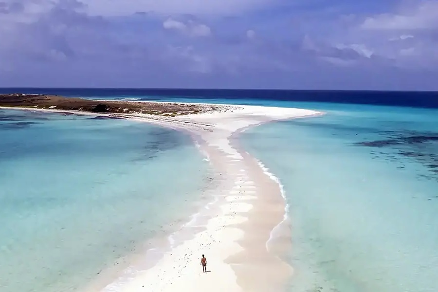 los-roques-venezuela - iSouthAmerica.com